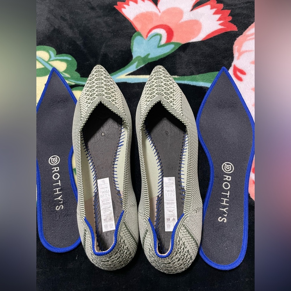 Rothy's Pistachio Python Patterned Pointed Toe Fl… - image 5